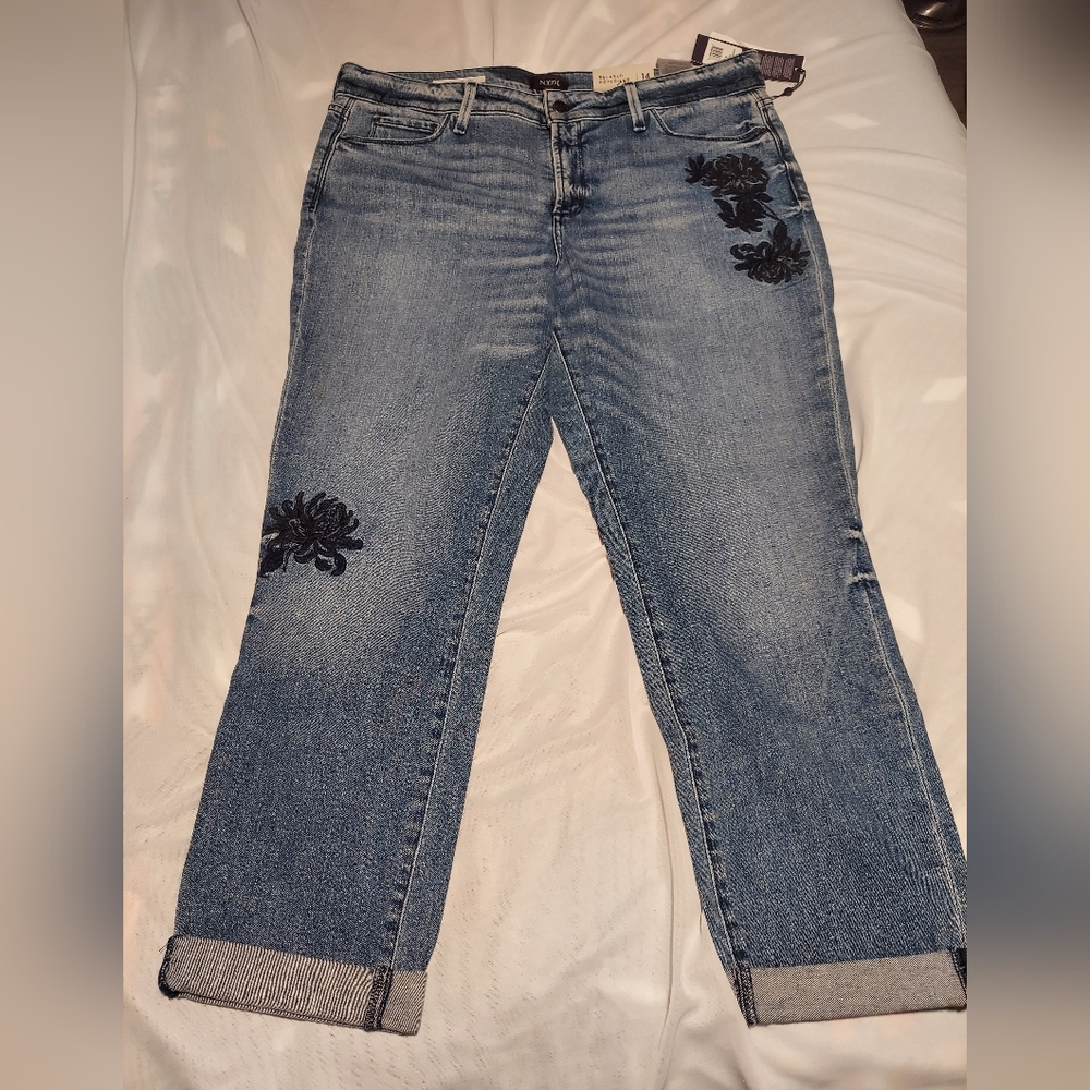 NYDJ Blue Embroidered Relaxed Boyfriend Fit Jeans Size 14 NWT